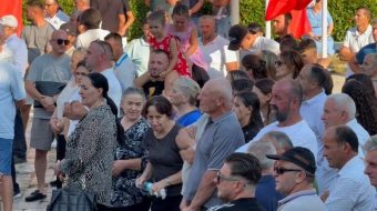 Protestë në Fushë-Arrëz kundër hartës së re&hellip;