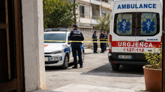 Durrës: Sherr në familje, burri godet me&hellip;