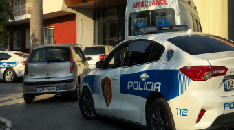 Konflikt mes dy shitësve të biletave të&hellip;