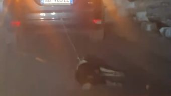 “Qeni i lidhur me litar në fyt,&hellip;