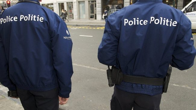 ‘Policët’ shqiptarë rrëmbejnë dhe mbajnë peng 40-vjeçarin&hellip;