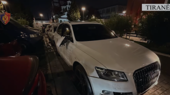 Grabiti “Audi A8” dhe sfidoi policinë në&hellip;