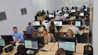 Administrata në hotele me 5 yje dhe&hellip;