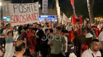 Dita e 75-të e protestës, qytetarët nisin&hellip;