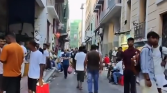 Pamje nga kryeqyteti fqinj: Rruga në Athinë&hellip;