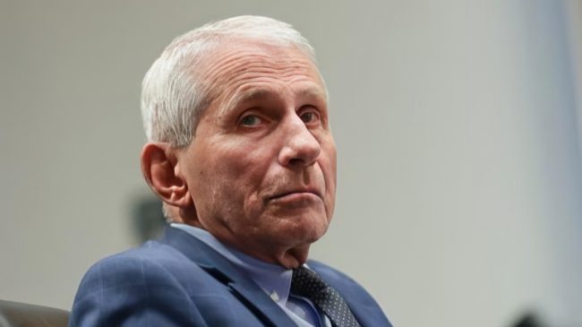 COVID-19: Senati Amerikan shpall Anthony Fauci fajtor,&hellip;