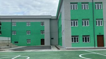 Rindërtuan shkollën pa leje ndërtimi, APP përjashton&hellip;