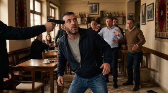 Tmerr në lokalin e Elbasanit, atentati dështon&hellip;