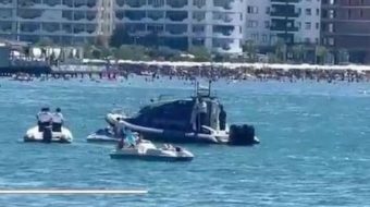Përplasen dy skafe në Velipojë: Humb jetën&hellip;