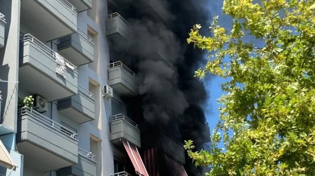 Zjarr në një apartament në Vlorë