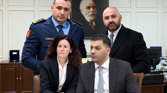 Në banesën e të besuarit të Prodës&hellip;