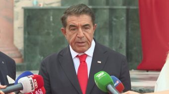 I dërguari i Trump hyn në debat&hellip;