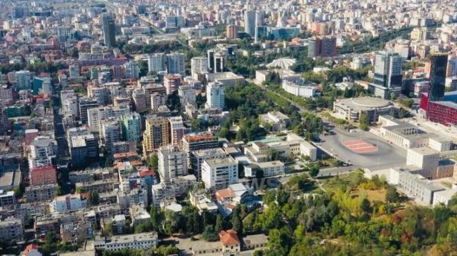 Çmimet e banesave dhe kreditë, rrezikohet stabiliteti&hellip;