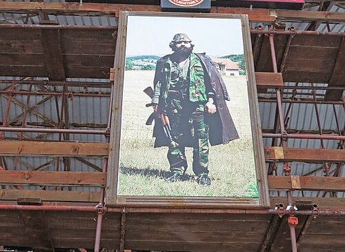Pas gati tri dekadash, ngrihet aktakuzë kundër&hellip;