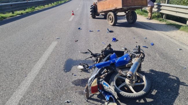 Aksident fatal në aksin Elbasan–Cërrik, humb jetën&hellip;