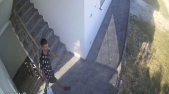 3 hajdutë, 3 kate shtëpi dhe 30&hellip;