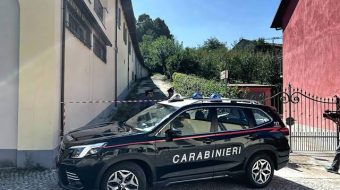 Hyri në shtëpinë e italianit për të&hellip;