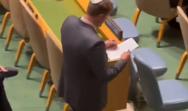 Delegatët braktisën fjalimin e Netanyahut, zyrtari izraelit&hellip;