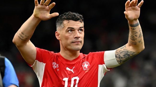 Granit Xhaka pezullohet nga kombëtarja e Zvicrës