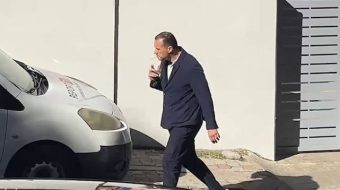 Ilir Proda bëhet për cigare pas daljes&hellip;