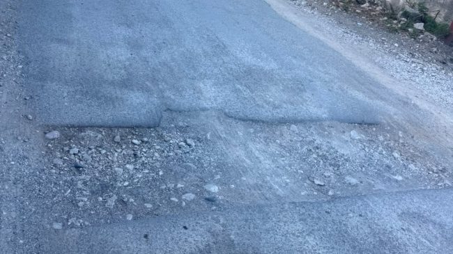 “Na rrezikohet jeta përditë”/ Banori denoncon rrugën&hellip;