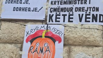 Studentët i përgjigjen Ramës: S’ka dialog, vetëm&hellip;