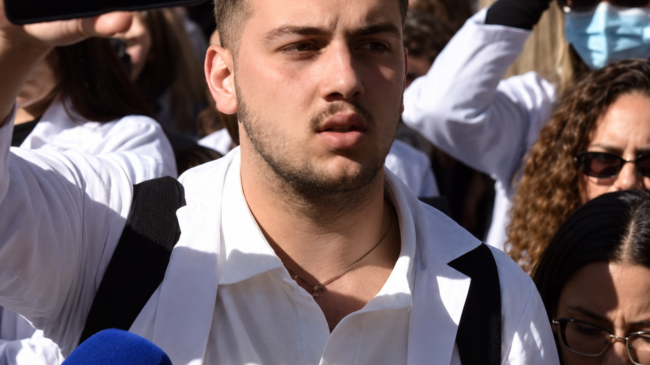Studenti i përgjigjet Ramës pasi e akuzoi&hellip;