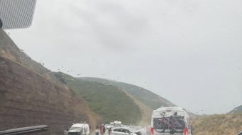 Makinat përplasen ‘kokë më kokë’ në aksin&hellip;