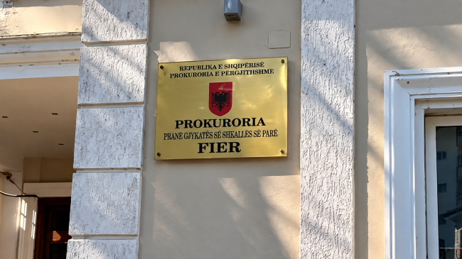Prokuroria e Fierit sekuestron 2.6 milionë euro&hellip;