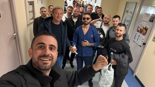 Ndërhyrja kirurgjikale u krye me sukses, Erjoni&hellip;