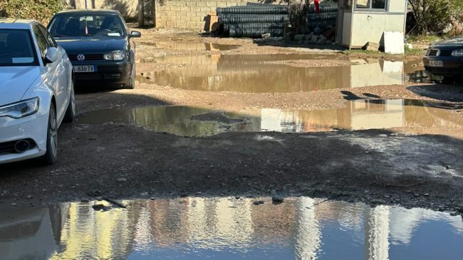 “Rrugë e amortizuar dhe e harruar nga&hellip;