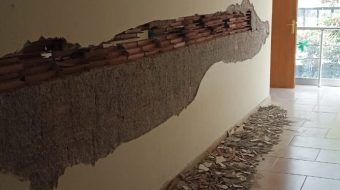 “Po bien muret aty ku mësojnë 900&hellip;
