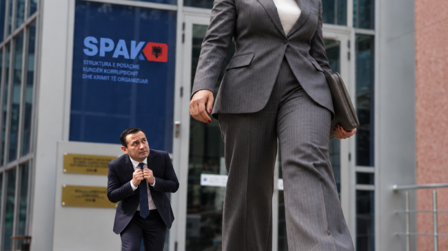 5 akuza për 15 raste, por Balluku&hellip;