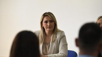 “Nuk keni rezultate, ikni në shtëpi”! Drejtoresha&hellip;
