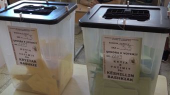 Dekretohet data e zgjedhjeve vendore, shqiptarët votojnë&hellip;