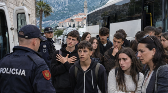 52 nxënës nga Durrësi mbahen për orë&hellip;