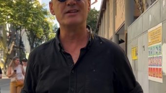 “O servili Ramës”, protestuesit lajnë me vezë&hellip;