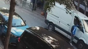 I riu me kapele vjedh telefonin brenda&hellip;