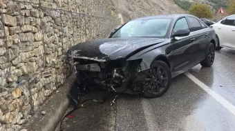 Aksident në aksin Levan–Tepelenë, “Audi” përplaset me&hellip;