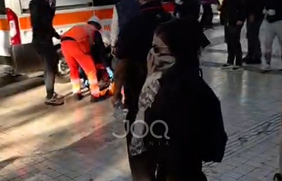 E reja bie pa ndjenja në tokë,&hellip;