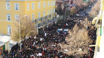 Studentët thërrasin protestë kombëtare: Nesër në orën&hellip;