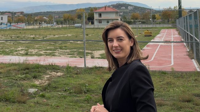 Merrni frymë lirisht shqiptarë, Zegjine Çaushi jep&hellip;