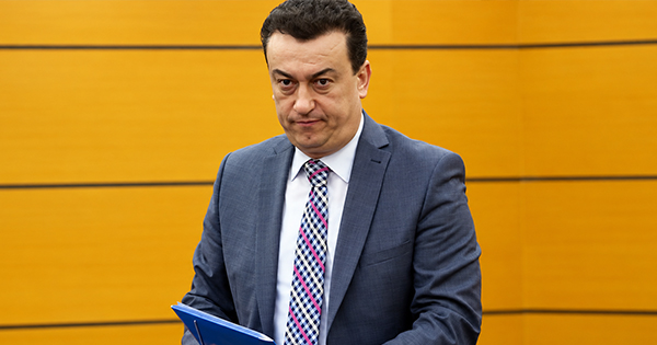Anton Martini shkarkohet nga Hetimi Tatimor: Gati&hellip;