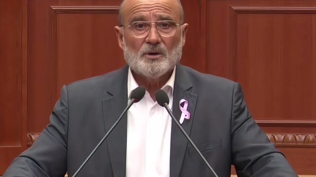 Pasi i preu në besë dhe i&hellip;